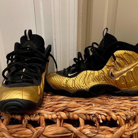 nike foamposite pro metallic gold